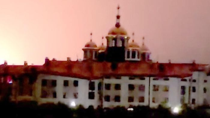 Le bombe su Leopoli fermano il treno dei bergamaschi