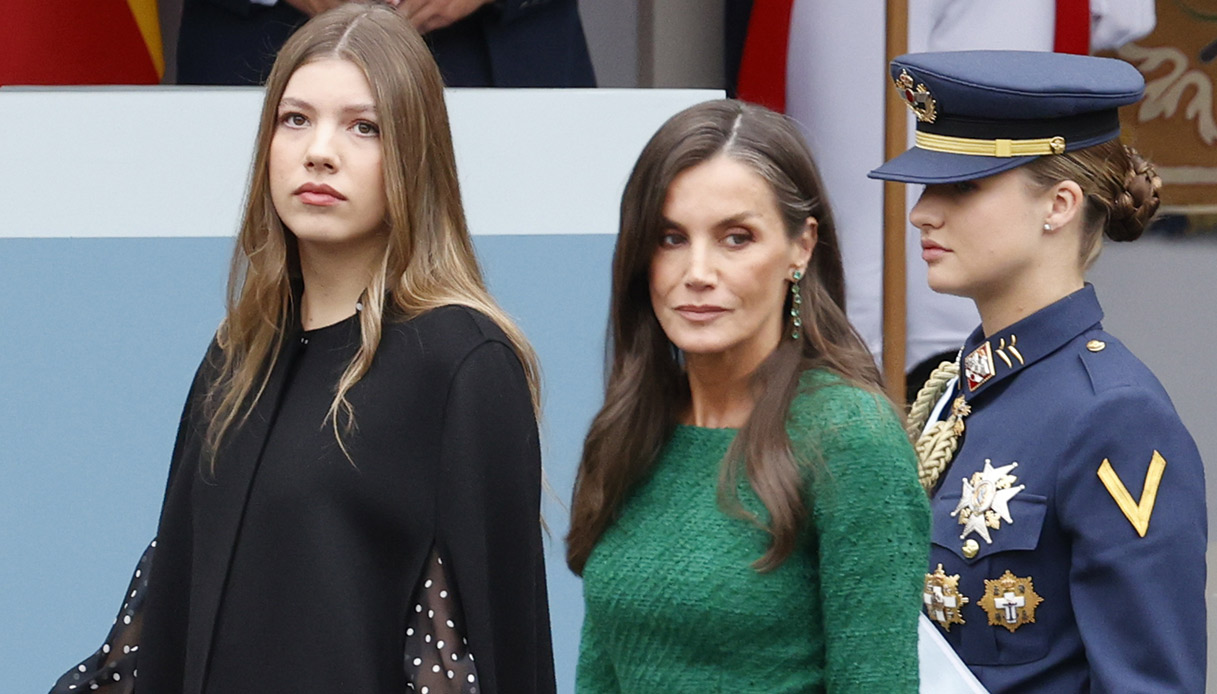 Letizia di Spagna riunisce le figlie alla Festa Nazionale ma Sofia è penalizzata