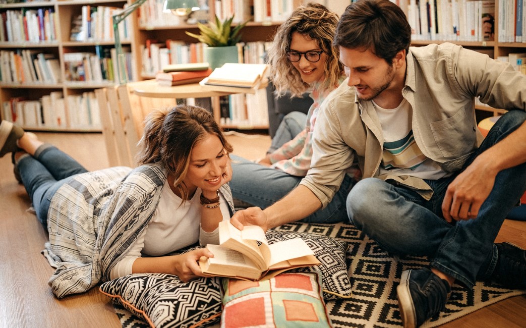 lettrici lettori lettura libri gruppi di lettura