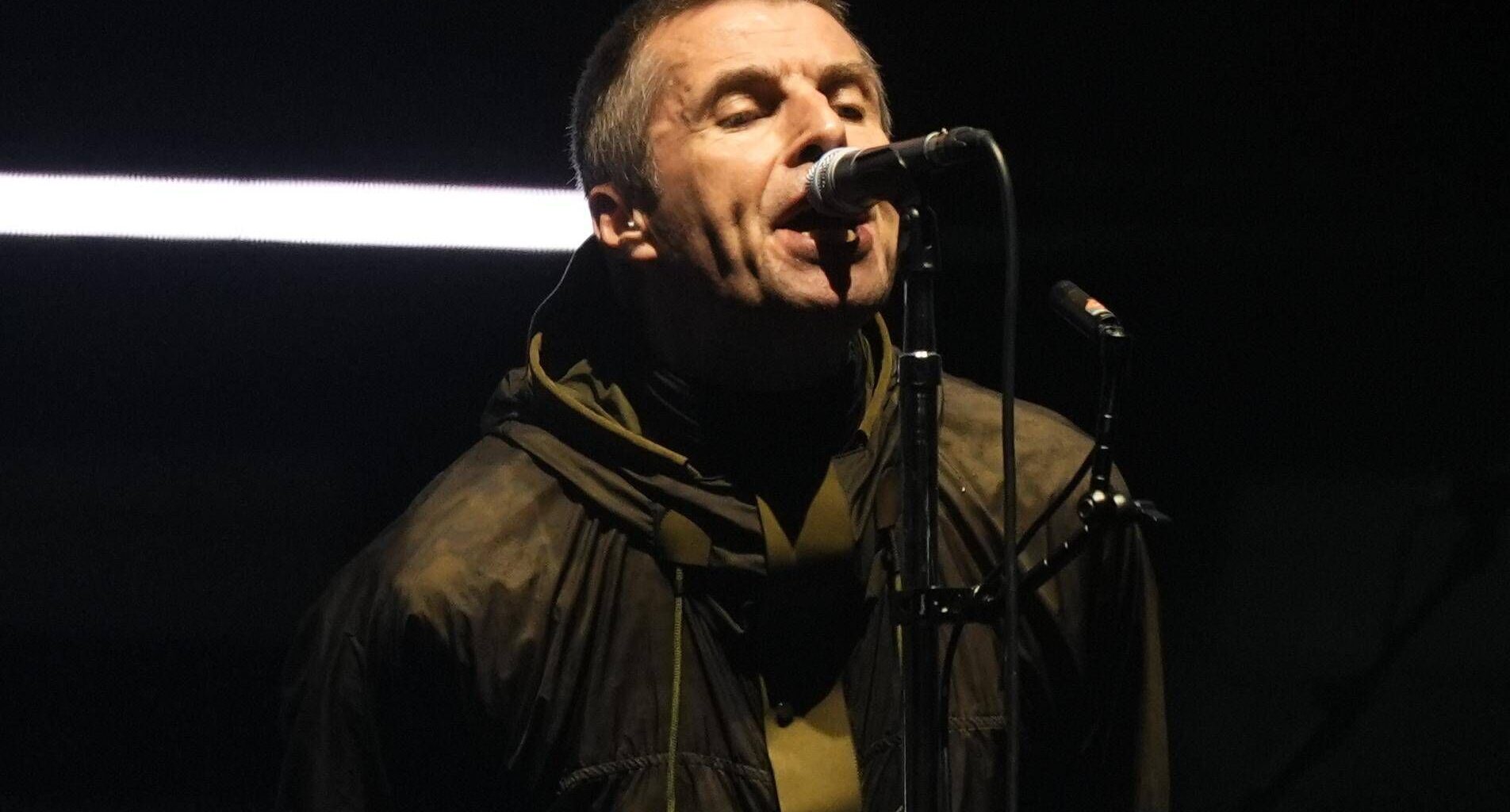 Liam Gallagher nonno a 53 anni, la figlia Molly Moorish ha partorito