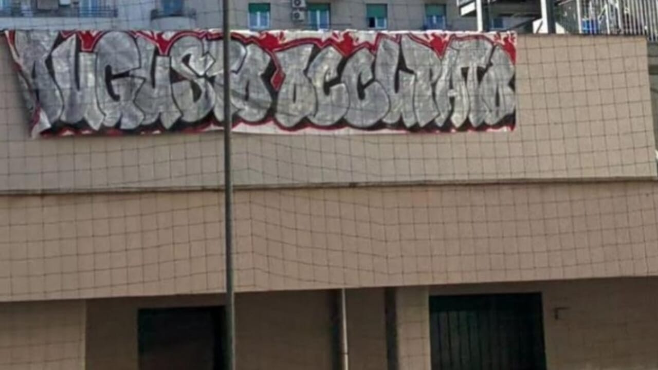 Roma, gli studenti del liceo Augusto lanciano una petizione contro l'occupazione della scuola