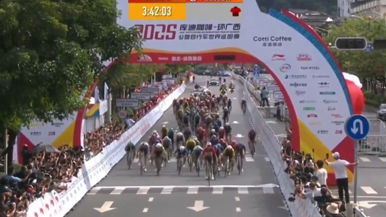 Tour of Guangxi 2025, Paul Magnier allunga la sua serie di vittorie - Quarto posto di giornata per Daniel Skerl