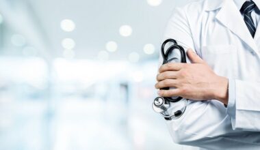 Manovra, le risorse previste per la sanità nel 2025 fanno arrabbiare i medici. Anaao Assomed: "Pronti alla protesta"