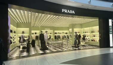 Prada e Brunello Cucinelli tra le aziende migliori