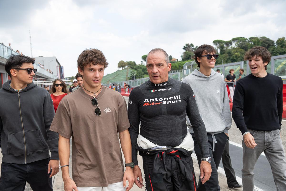 Il padre di Kimi Antonelli: “Il mio pass era valido, bastava del buonsenso”