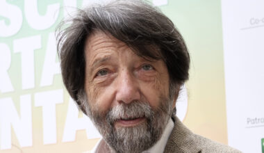 Massimo Cacciari sposo a 81 anni, chi è la futura moglie Chiara Patriarca