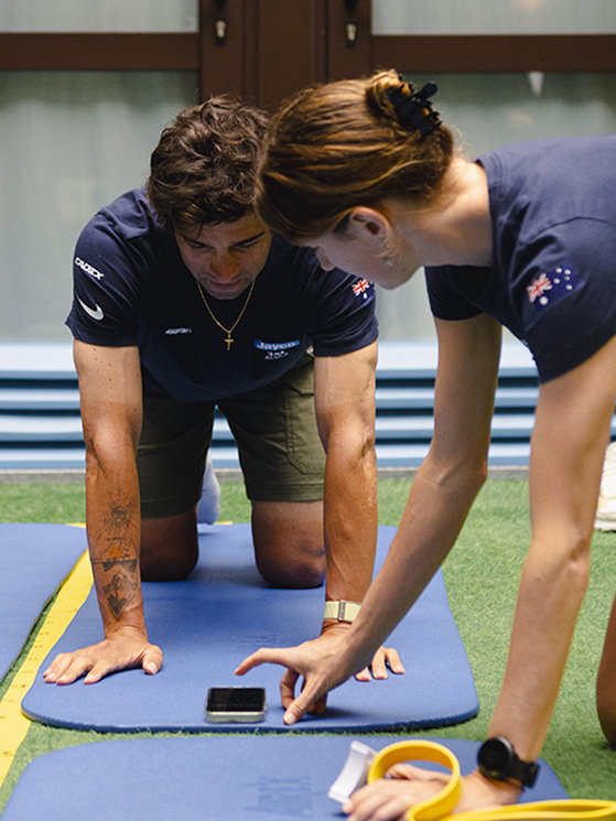 Visite Jayco AlUla all’Istituto delle Riabilitazioni Riba di Torin, Michael Matthews