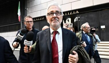 Crollo ponte Morandi, chiesti 18 anni e sei mesi per l'ex ad di Autostrade Castellucci. I pm: "Molti reati prescritti"