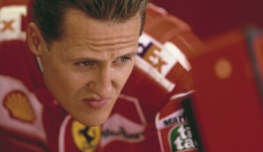 Michael Schumacher, venduta all'asta la sua tuta Ferrari del 2000