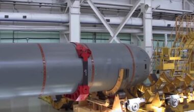 Russia, Putin presenta il missile Poseidon: come funziona