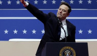 Elon Musk è la prima persona nella storia con 500 miliardi di patrimonio