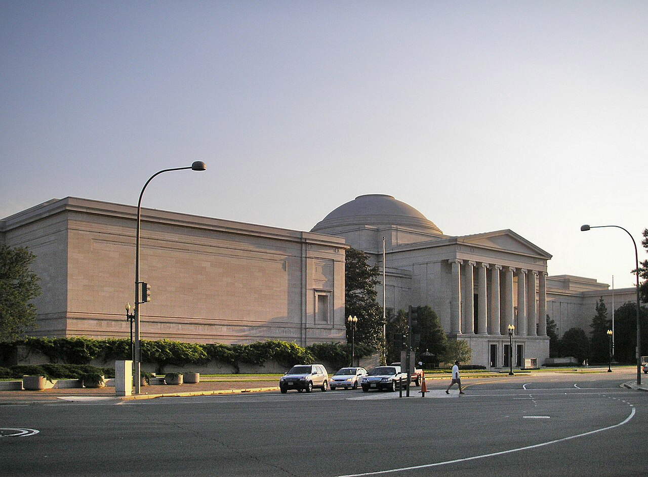 National Gallery di Washington, facciata del West Building. Foto: Wikimedia/Gryffindor