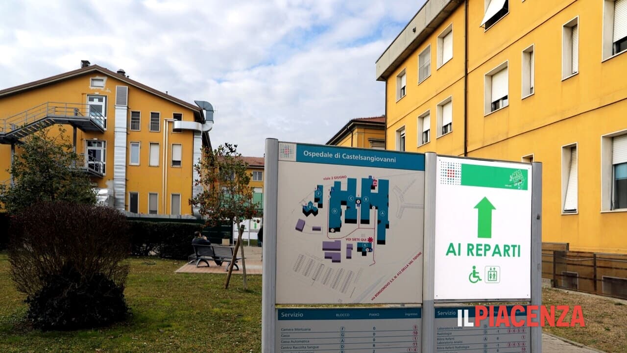 «Nell'ex-terapia intensiva di Castello di notte un solo infermiere e un oss condiviso: situazione inadeguata»