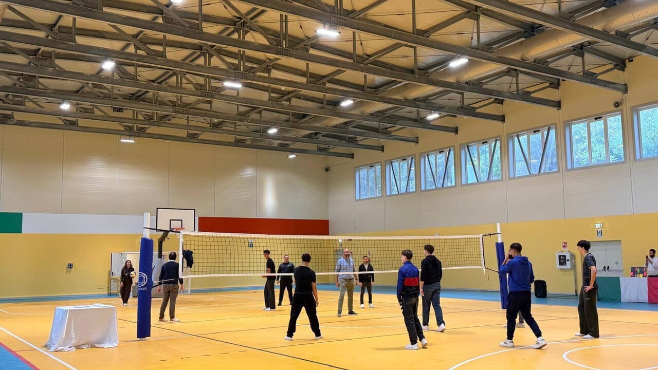 Bovino inaugura una nuova palestra