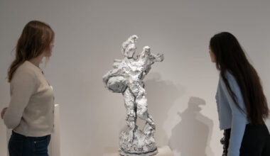 Le ceramiche di Lucio Fontana esposte alla Collezione Peggy Guggenheim