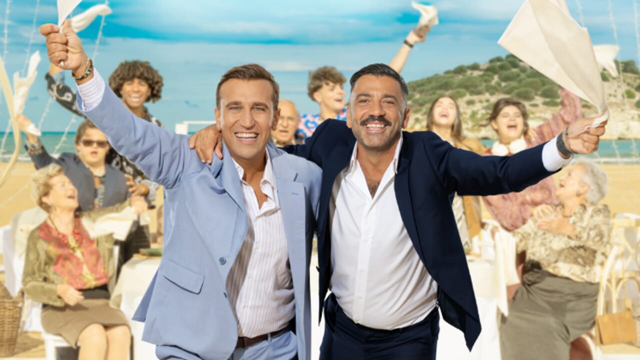 Pio e Amedeo al Cinema da attori-registi con 'Oi vita mia': nel cast Lino Banfi