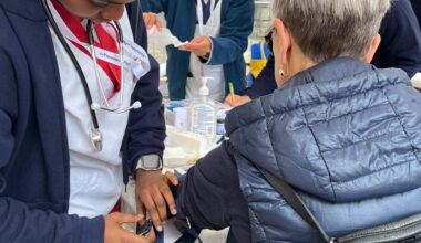 oltre 800 vaccinazioni in una giornata (le immagini)