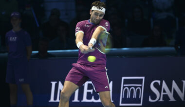 Ruud risponde a Djokovic: “C’è incentivo economico e tante spese da coprire: stagione troppo lunga”