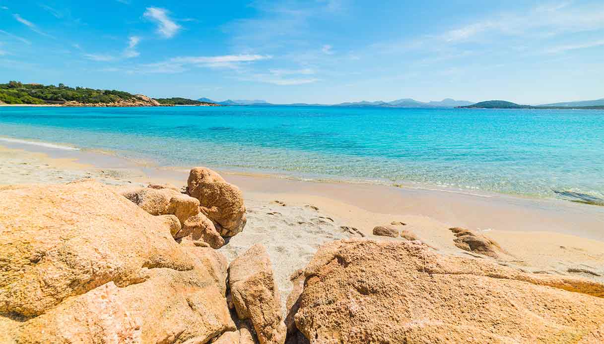 Tra le mete da visitare nel 2006 secondo Lonely Planet c'è la Sardegna