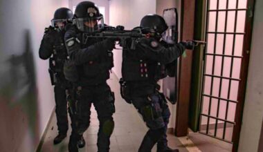 Assalti esplosivi ai bancomat di Bresciano: 6 arresti