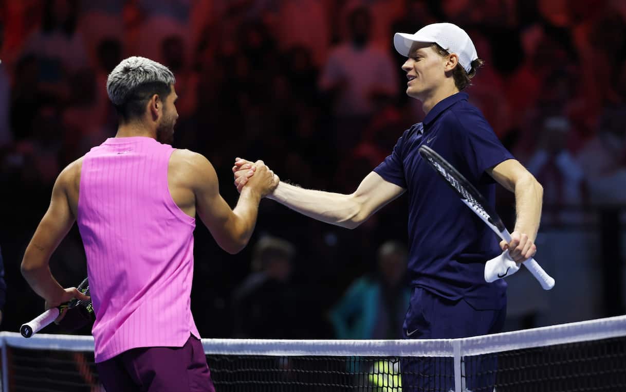 Sinner vince il Six Kings Slam 2025: Alcaraz battuto in due set