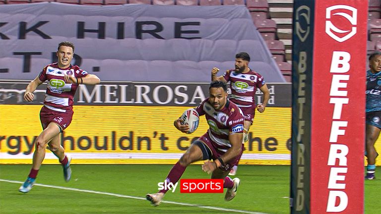 Jai Field, Bevan French si combina per guidare i Warriors