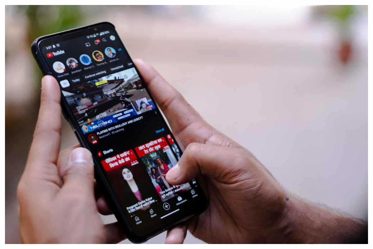 Tassa sulla tecnologia, dai dispositivi elettronici agli abbonamenti online: quanto dovremo pagare