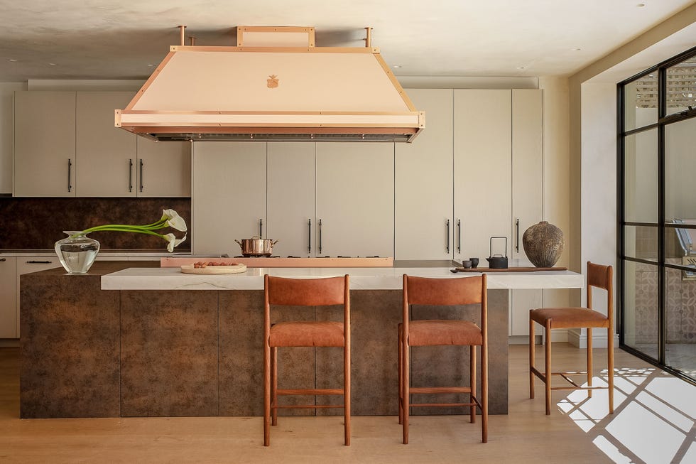 kitchen with pink range cooker