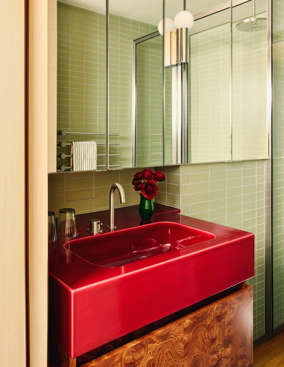 studio ashby st james park apartment bathroom