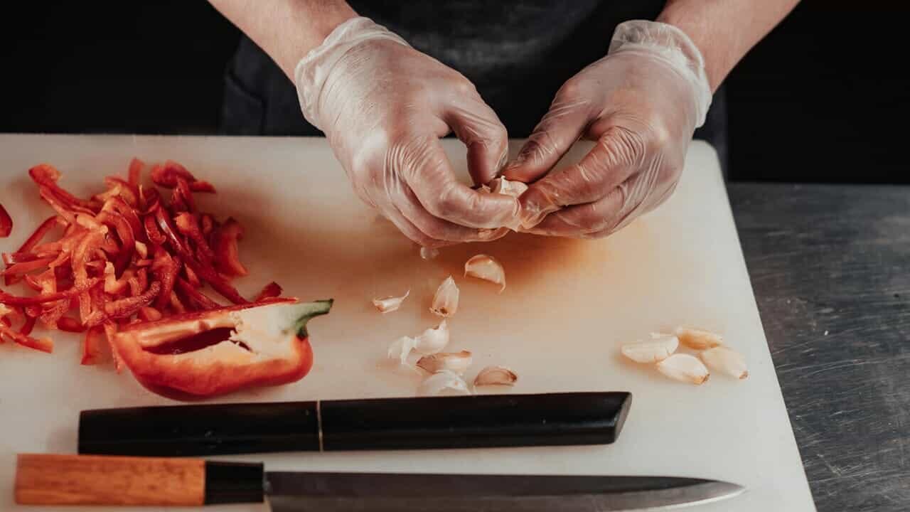 3 insospettabili oggetti (pericolosi per la salute) che dovreste eliminare dalla vostra cucina