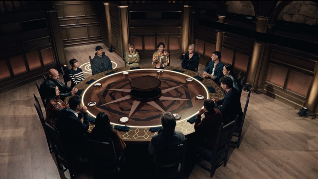 The Traitors Italia, la recensione del game show in streaming su Prime Video