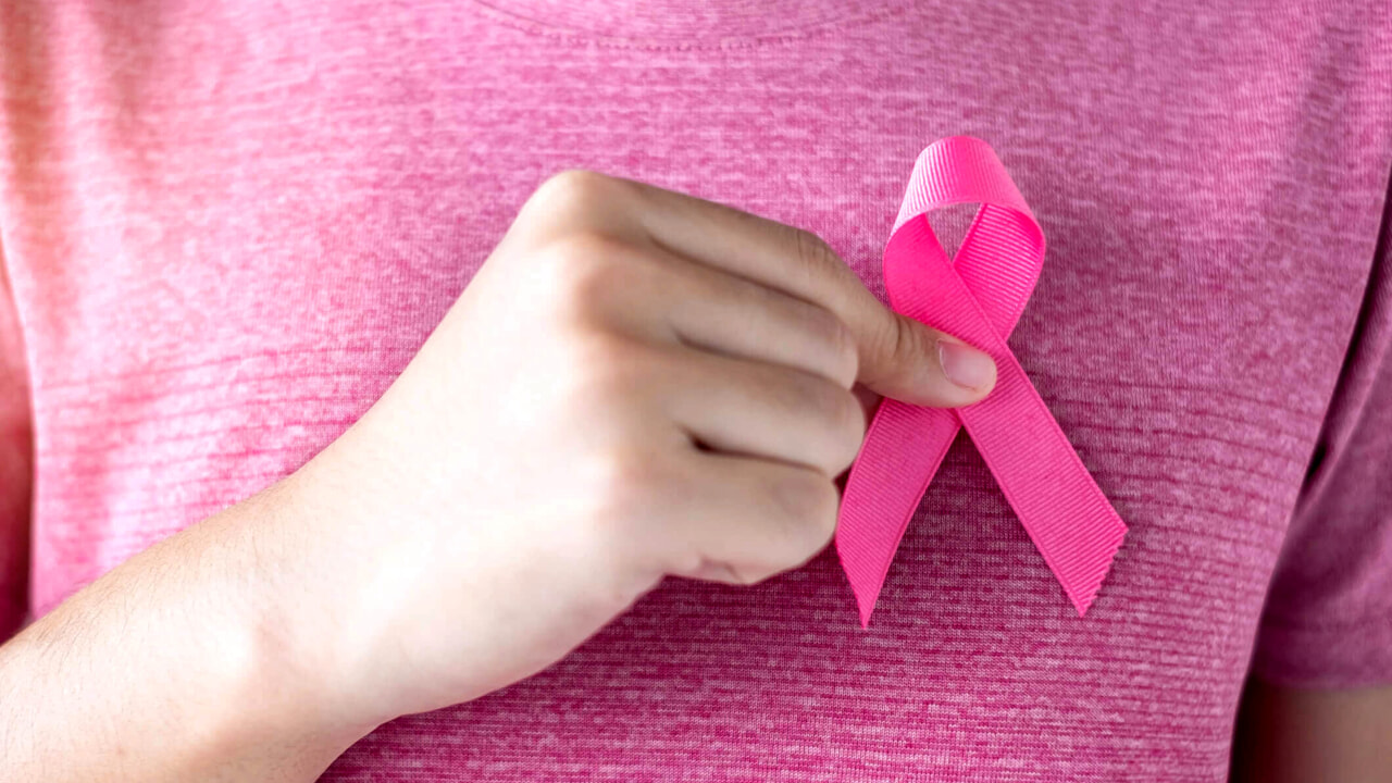 Un test genetico può predire chi svilupperà un cancro al seno aggressivo