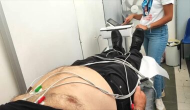 Va in piazza Cavour per la campagna di prevenzione cardiovascolare e viene trovata in fibrillazione atriale