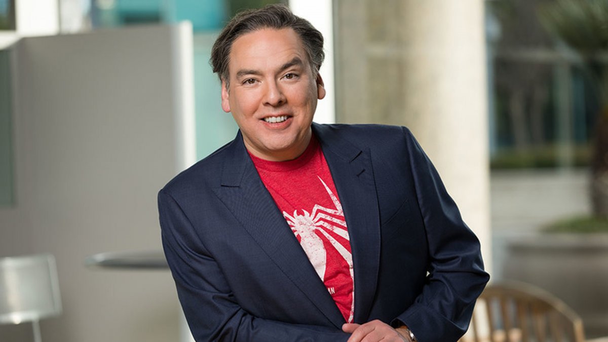 I live-service non sono veri videogiochi, dice l'ex-Sony Shawn Layden, che spiega cosa è realmente un gioco