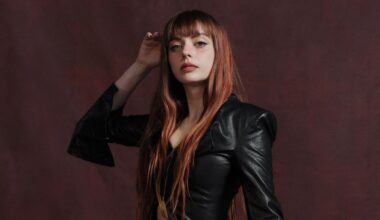 Annalisa torna con Ma io sono fuoco, il nuovo album tra metamorfosi, nuove sfide e suoni tra passato e presente