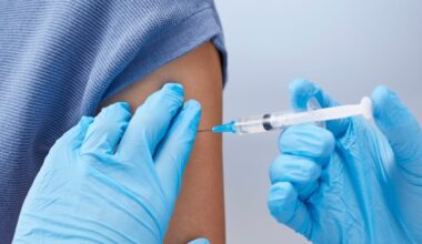 Aperte al Policlinico le prenotazioni per i vaccini contro Covid, influenza e virus respiratorio sinciziale