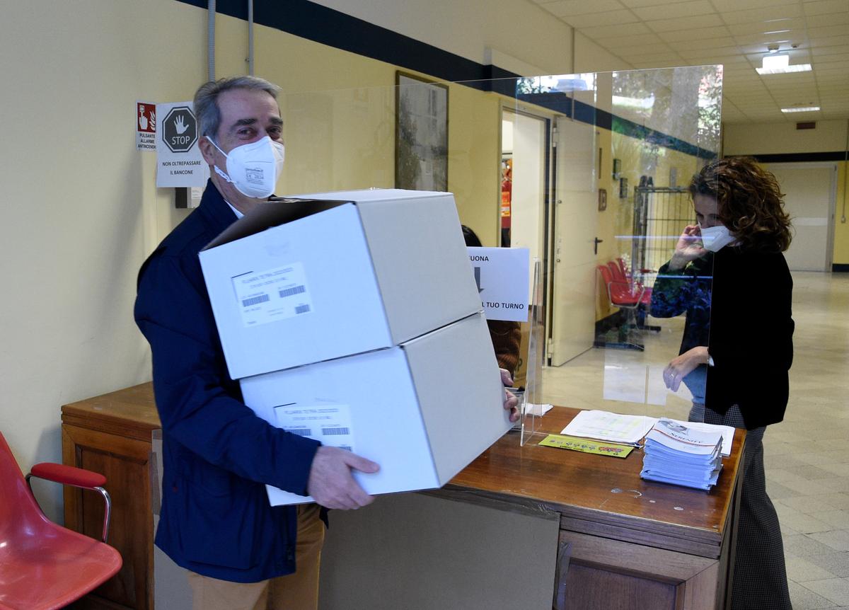Vaccino antinfluenzale, partenza col botto. Quasi 120mila toscani già vaccinati. Ritardi per il Covid