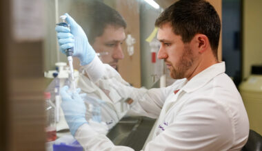 Scattano le vaccinazioni antinfluenzali (e non solo) nelle farmacie di Milano: ecco come si prenota