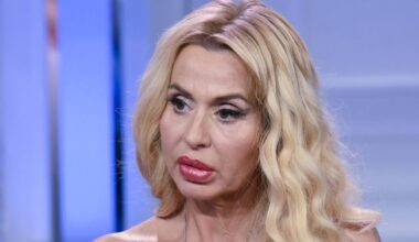 "Pronta a scusarmi". Cos'è successo