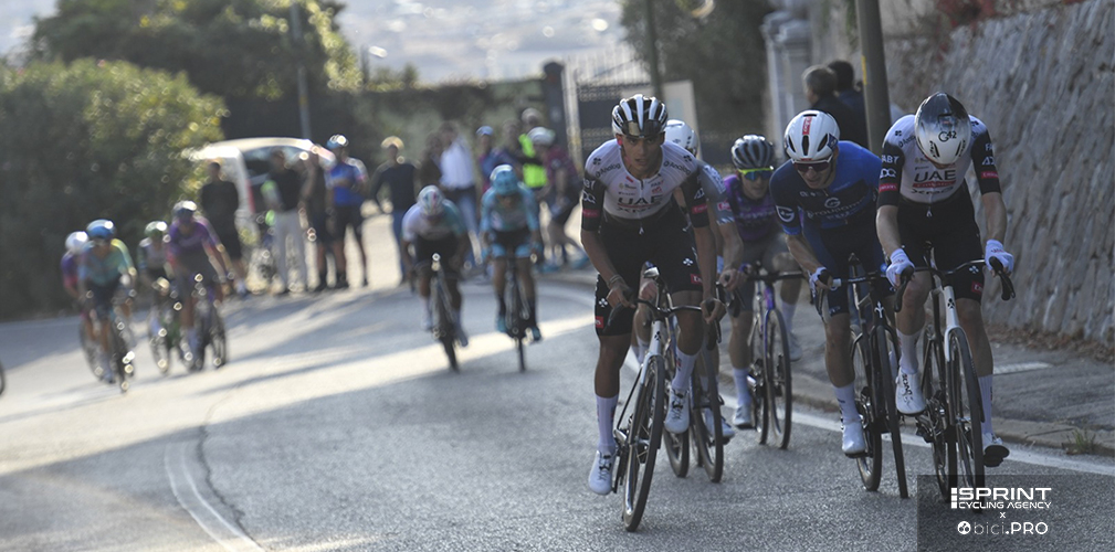 All'ultimo giro sulle Torricelle parte Del Toro e fa il vuoto. All'arrivo Sivakov fa secondo e completa la festa per la UAE