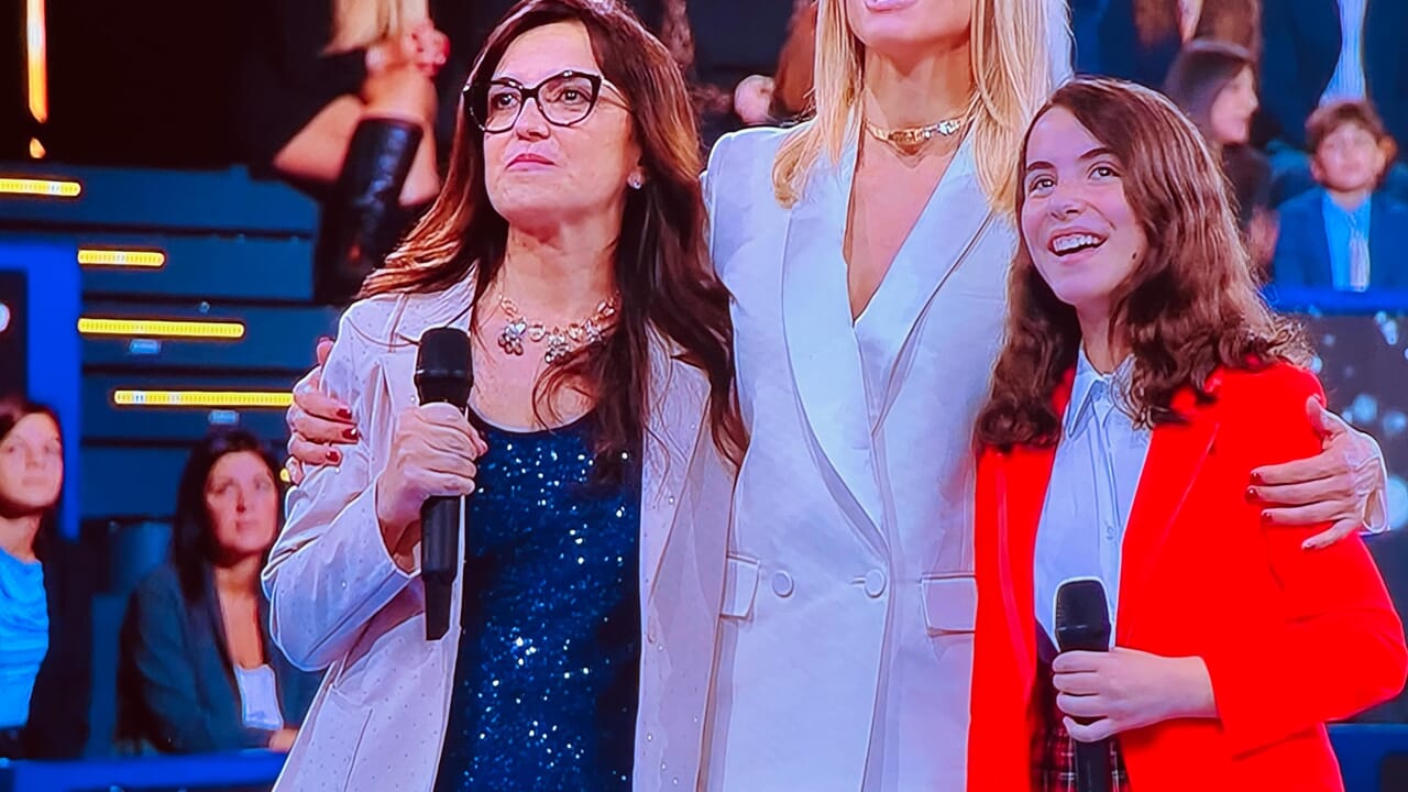 Vera Costanzo e Serena Maccarrone finaliste al talent ‘Io Canto Family’ su Canale 5