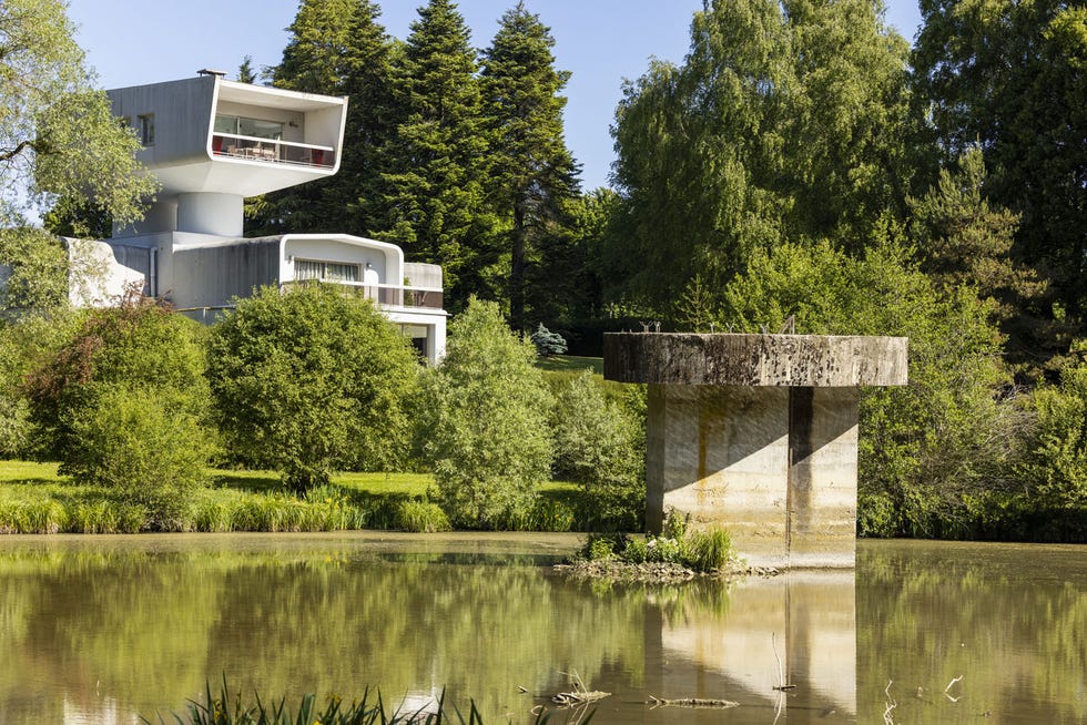 Una villa futurista in Francia una villa futurista in francia