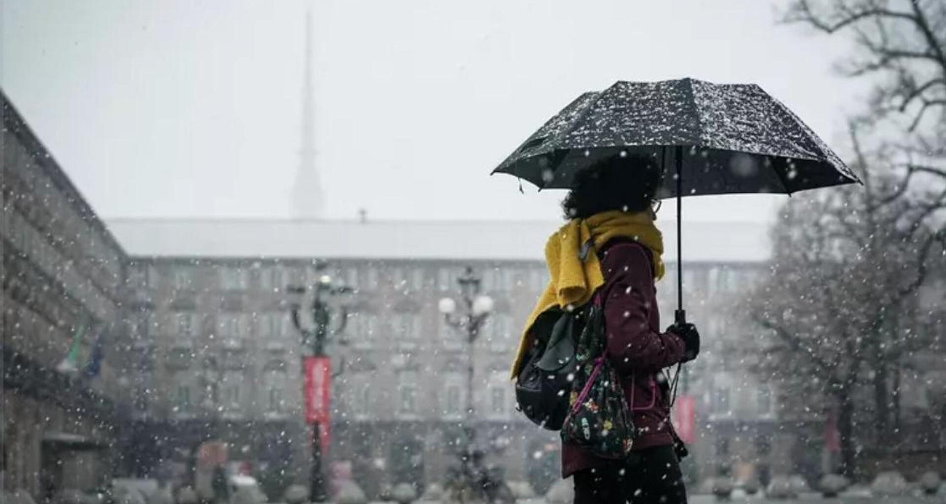 Meteo, arriva il ciclone polare: l’Italia piomba in inverno, previsti gelo e neve a bassa quota