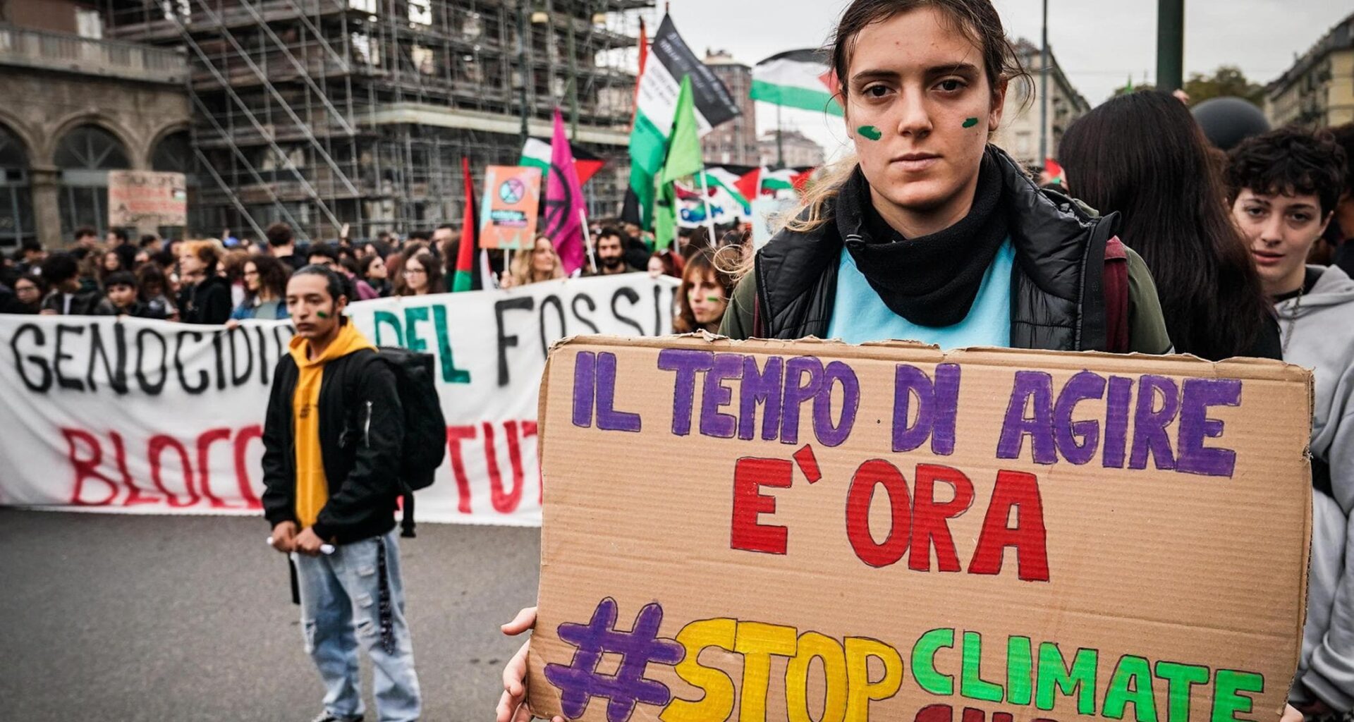 Manifestazioni in Italia oggi: da quella della scuola al No Meloni Day