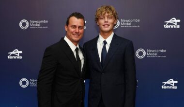 Hewitt torna in campo a 44 anni e vince in doppio col figlio 