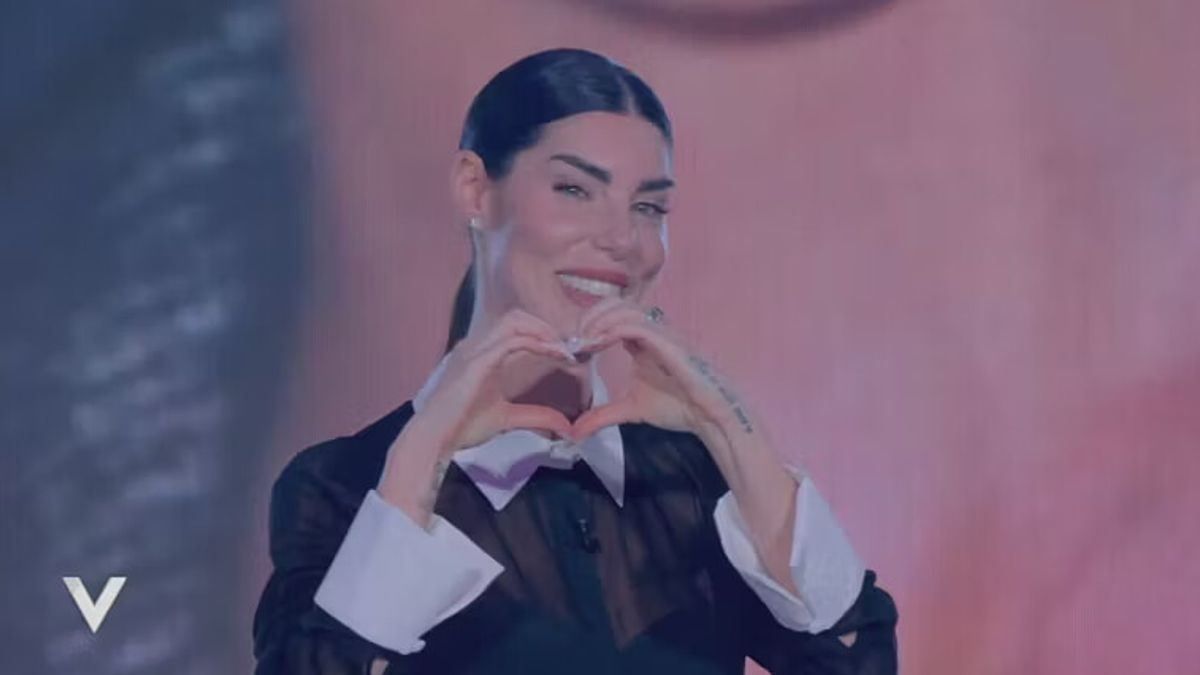 Bianca Atzei parla della fine della relazione con Stefano Corti - Tgcom24