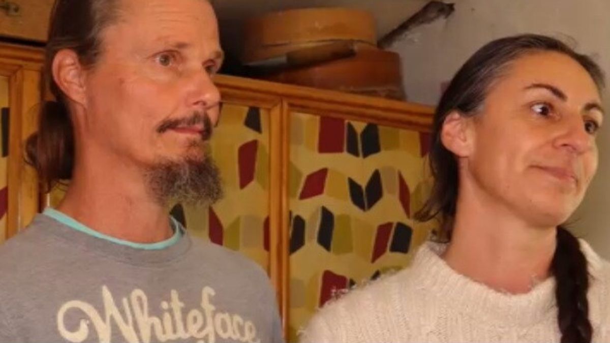 Bambini tolti alla famiglia nel bosco, la madre: "Sono tristi"