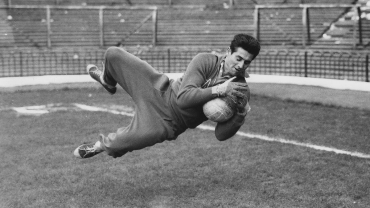 è morto Lorenzo Buffon leggendario portiere degli anni '50