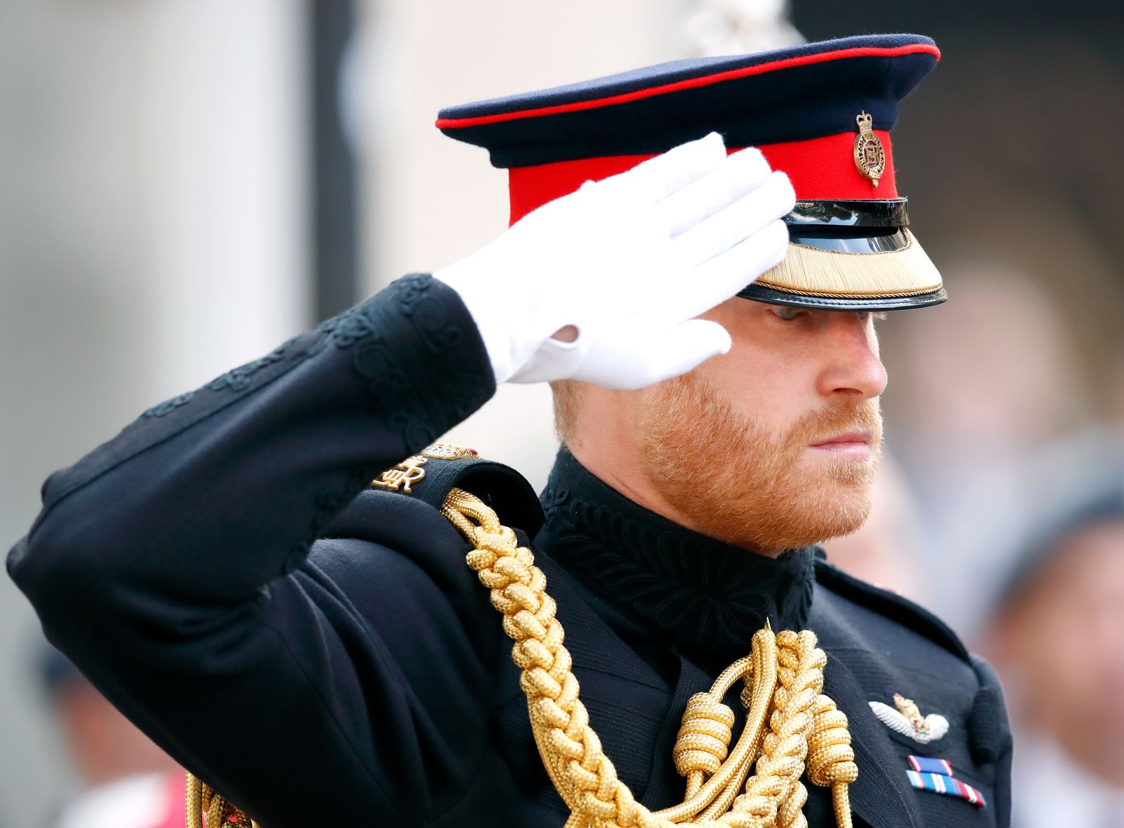 Per Harry l'uniforme è sempre stata importante il più grande rammarico dell'addio alla vita da royal.