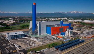 Tubi, scavi e calore: il tesoro nel sottosuolo. Iren investe miliardi a Torino, crescono i dividendi - La Stampa